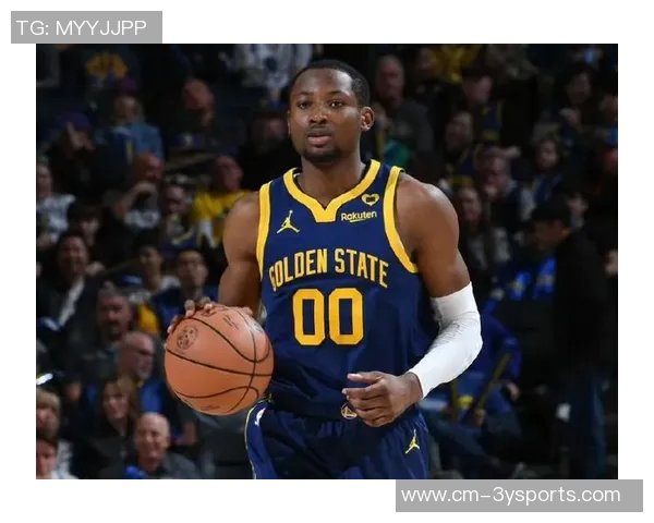 科尔称赞库明加成长显著角色定位清晰出手减少无所畏惧