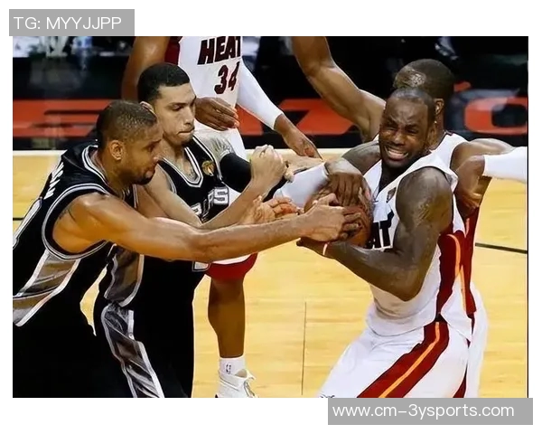 詹姆斯防守态度引发争议播客搭档选择沉默不语